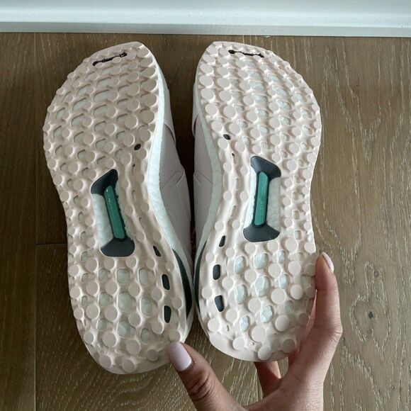 Adidas Ultraboost Slip On Sneakers Womens 6 Pink Running Laceless DNA GZ9847 - Picture 5 of 6